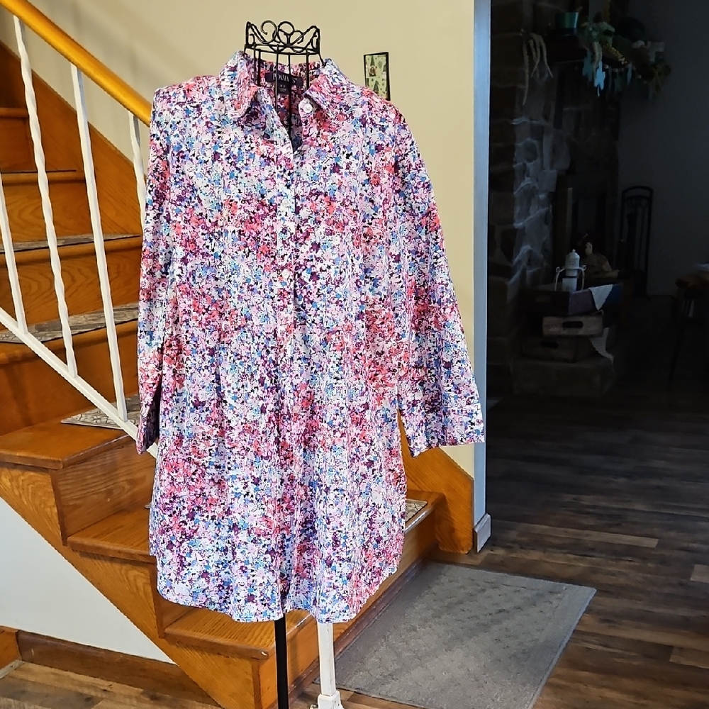 👚Roaman's Vibrant Floral Blouse